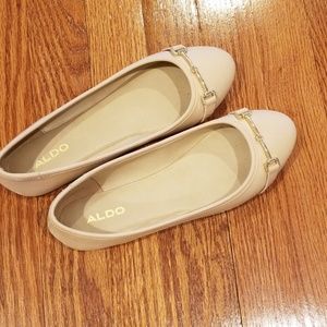 Aldo Flats, size 6